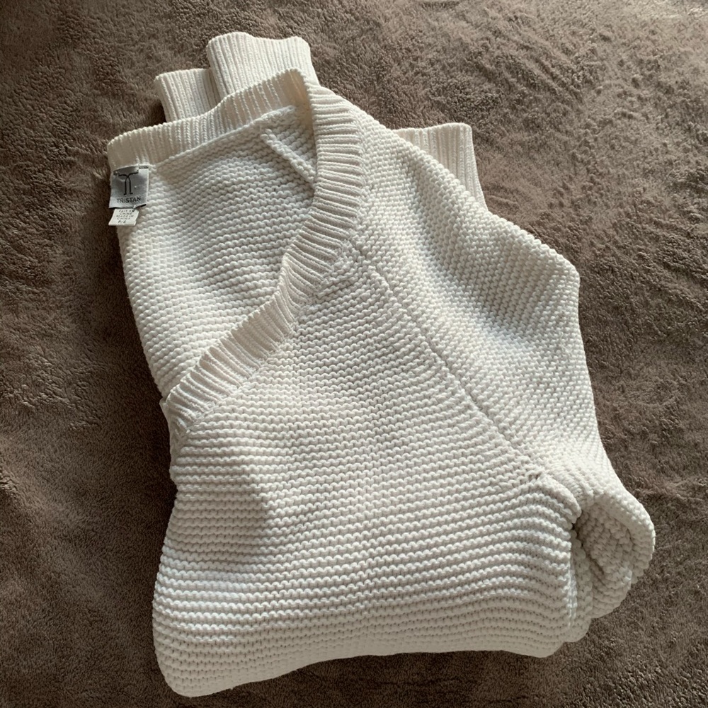 Tristan V Neck Knit Cotton Sweater